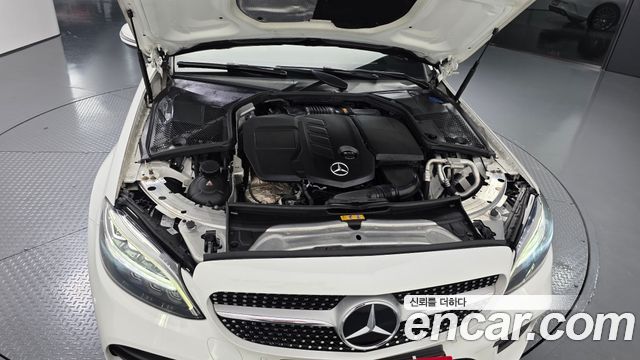 Mercedes-Benz C-Class 2019 — photo 6