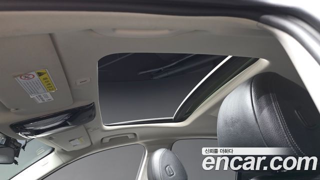 BMW 5-Series 2018 — photo 24