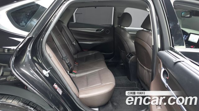 Hyundai Grandeur 2017 — photo 17