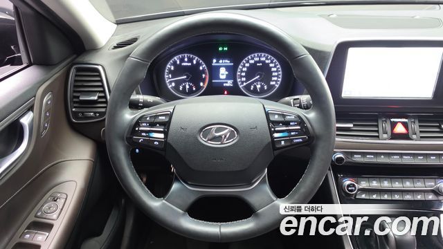 Hyundai Grandeur 2017 — photo 18