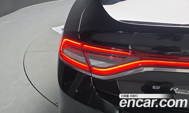Hyundai Grandeur 2017 — photo 9