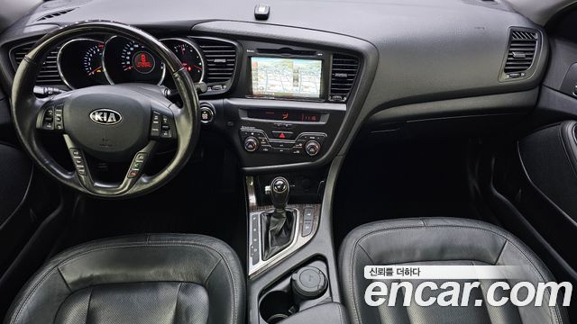 Kia K5 2013 — photo 10