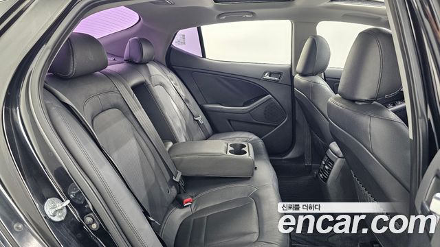 Kia K5 2013 — photo 18