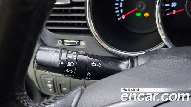 Kia K5 2013 — photo 29