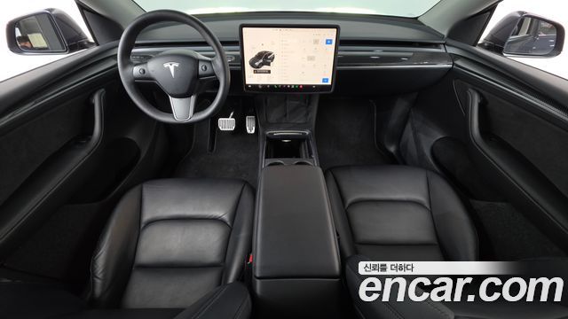 Tesla Model Y 2023 — photo 10