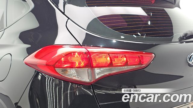 Hyundai Tucson 2016 — photo 9