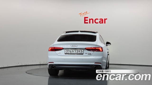 Audi A5 2019 — photo 4
