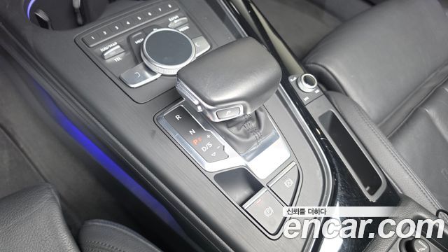 Audi A5 2019 — photo 12
