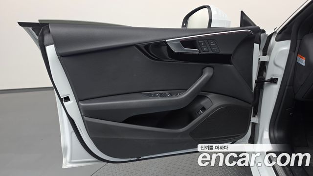 Audi A5 2019 — photo 14