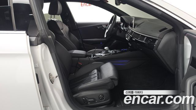Audi A5 2019 — photo 16