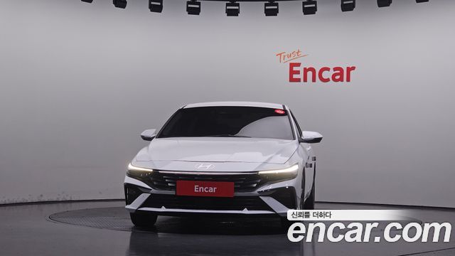 Hyundai AVANTE 2025 — photo 3