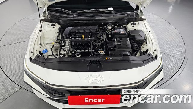 Hyundai AVANTE 2025 — photo 6