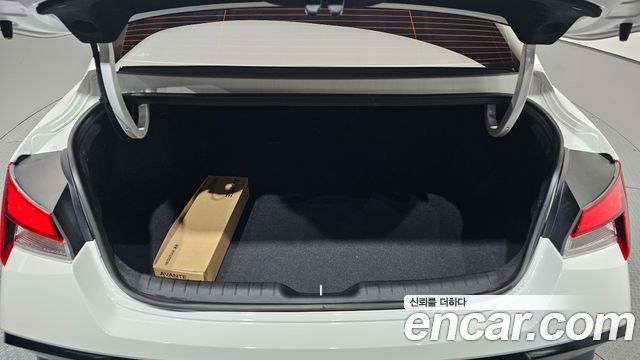 Hyundai AVANTE 2025 — photo 25