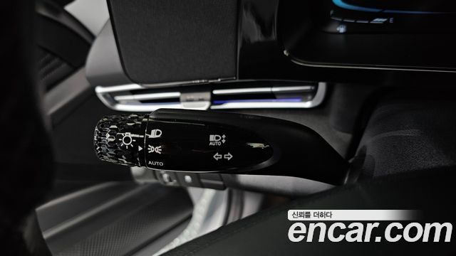Hyundai AVANTE 2025 — photo 28