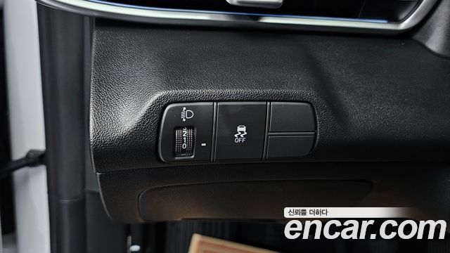 Hyundai AVANTE 2025 — photo 29