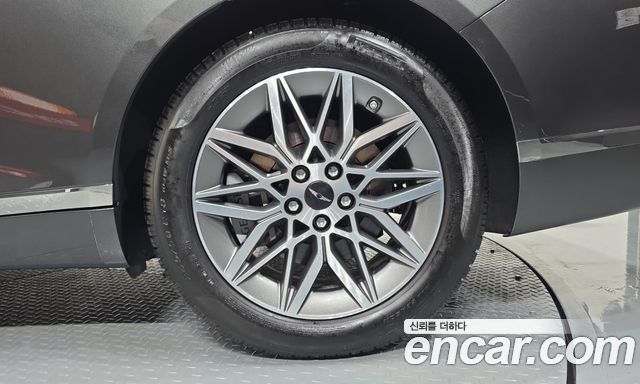 Genesis G80 2025 — photo 7