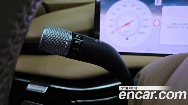 Genesis G80 2025 — photo 30