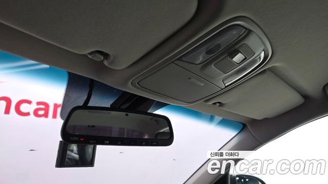 Kia K5 2019 — photo 24