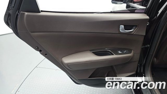 Kia K5 2019 — photo 15