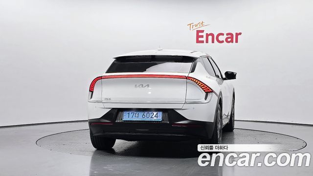 Kia EV6 2023 — photo 4