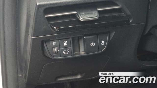 Kia EV6 2023 — photo 14
