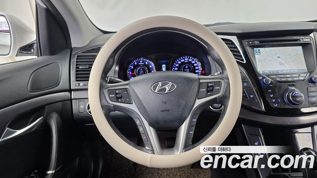 Hyundai i40 2012 — photo 13