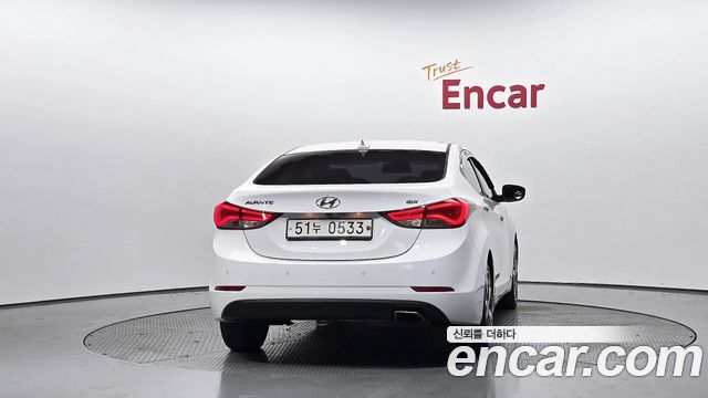 Hyundai AVANTE 2016 — photo 4