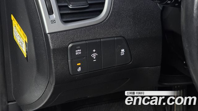 Hyundai AVANTE 2016 — photo 20