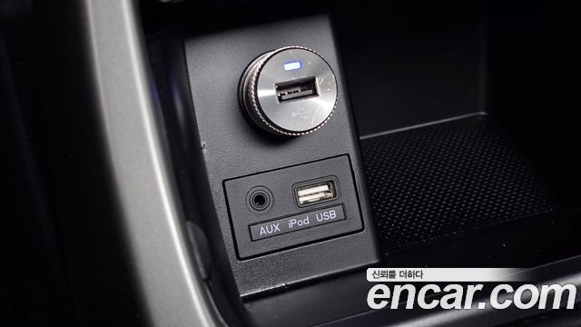Hyundai AVANTE 2016 — photo 25