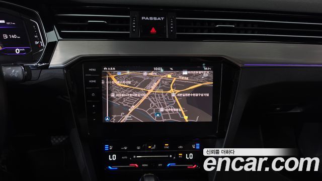 Volkswagen Passat 2022 — photo 18
