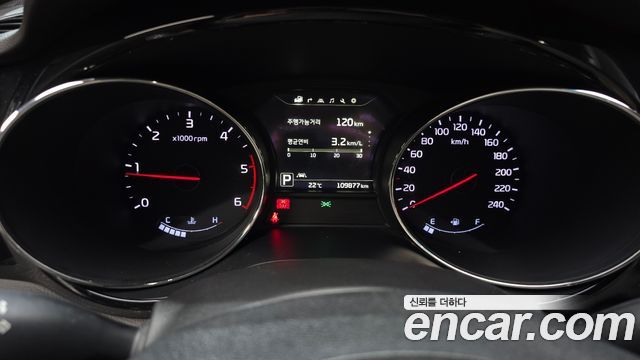 Kia Canival 2016 — photo 11