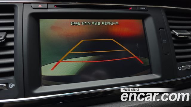 Kia Canival 2016 — photo 20