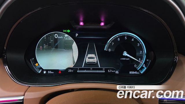Genesis GV70 2023 — photo 11