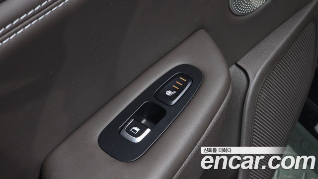 Kia Stinger 2018 — photo 34