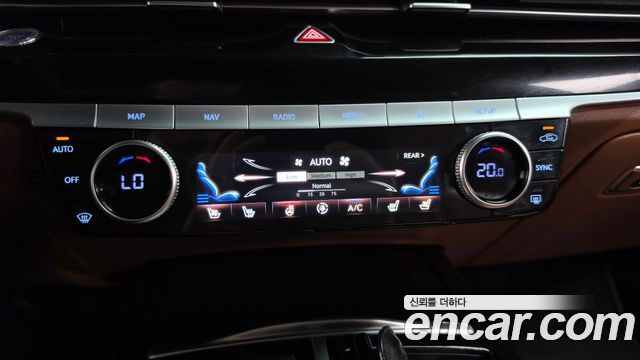 Genesis G80 2022 — photo 10