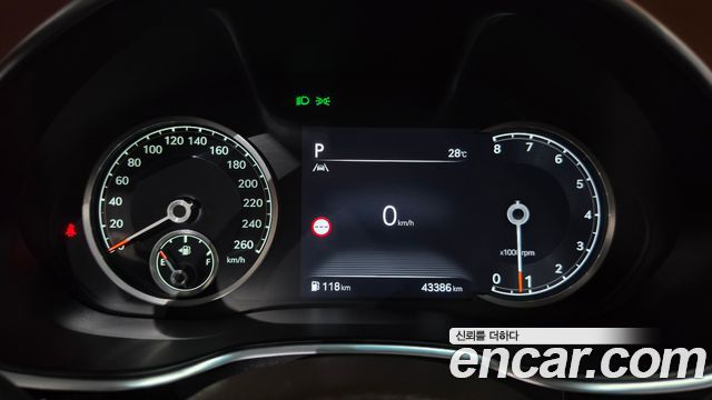 Genesis G80 2022 — photo 11