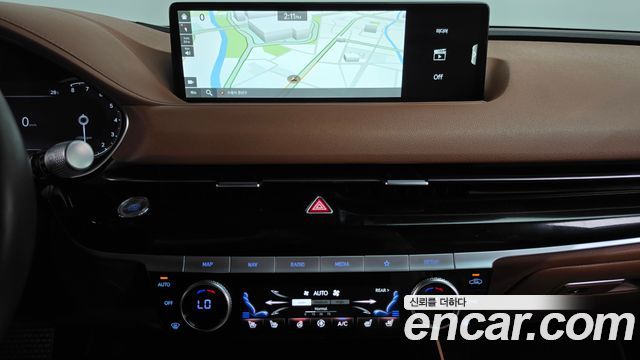 Genesis G80 2022 — photo 18