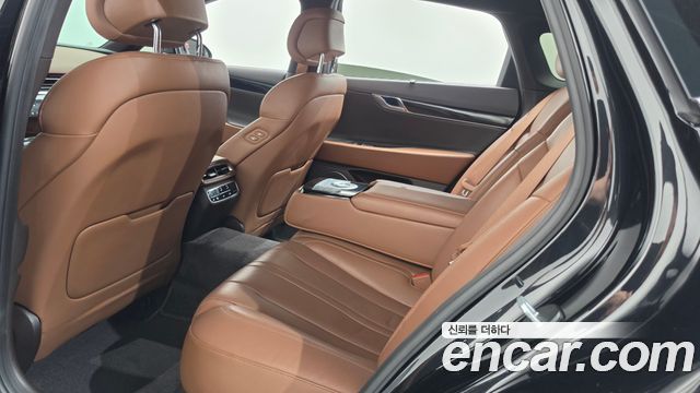 Genesis G80 2022 — photo 25