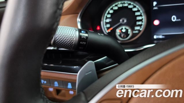 Genesis G80 2022 — photo 30