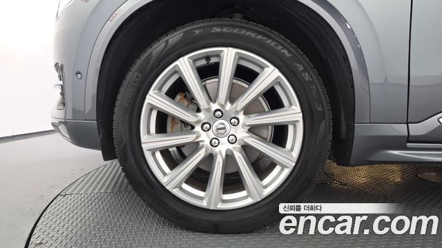 Volvo XC90 2019 — photo 5