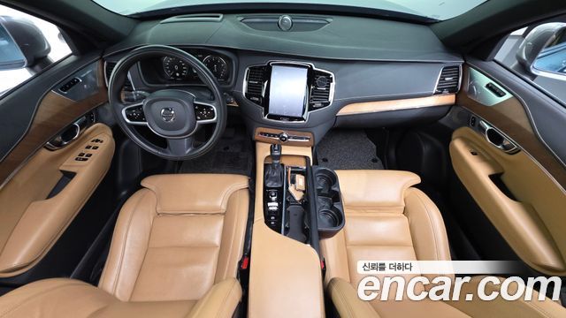 Volvo XC90 2019 — photo 7