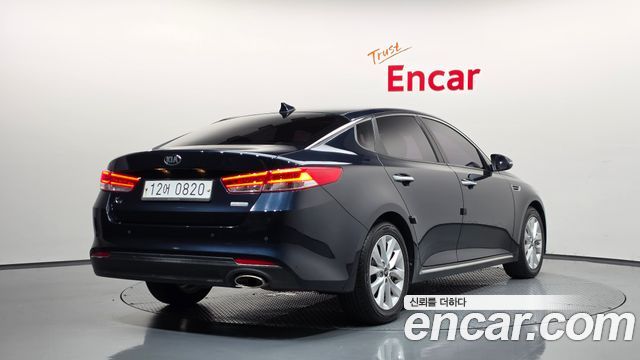 Kia K5 2016 — photo 2