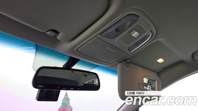 Kia K5 2016 — photo 23