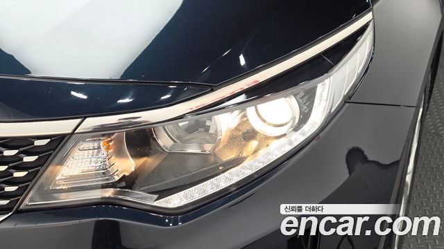 Kia K5 2016 — photo 8