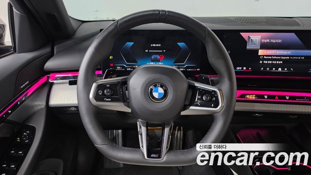 BMW 5-Series 2025 — photo 18