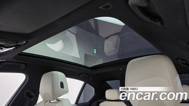 BMW 5-Series 2025 — photo 23