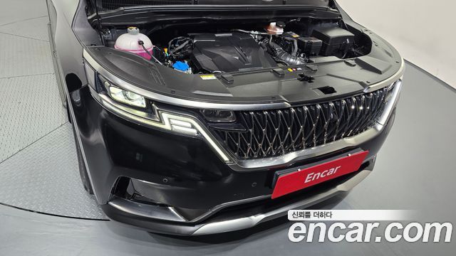 Kia Canival 2023 — photo 6