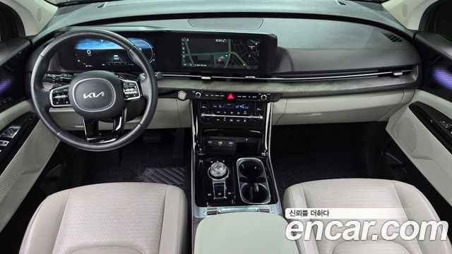 Kia Canival 2023 — photo 10