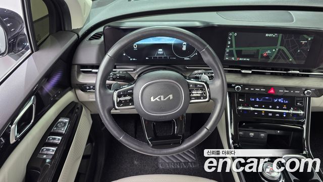Kia Canival 2023 — photo 19