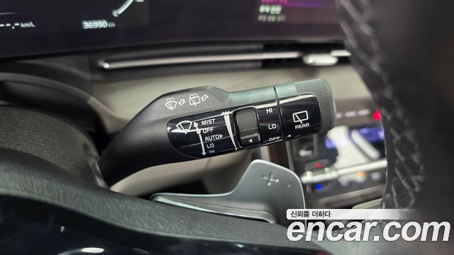 Kia Canival 2023 — photo 27